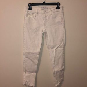 Cropped white jeans